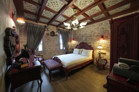 Naz Su Hotel