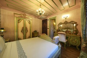 Naz Su Hotel