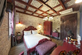 Naz Su Hotel