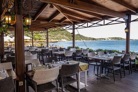 Assos Kervansaray