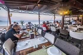 Assos Kervansaray
