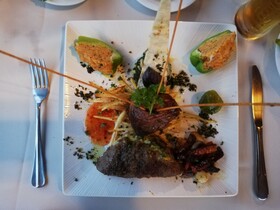 Lal Otel Restaurant