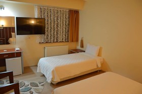 Remay Hotel