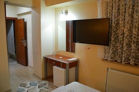 Remay Hotel