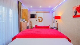Dolphin Boutique Hotel