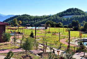 Milyos Hobbit Hotel