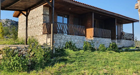 Milyos Hobbit Hotel