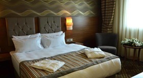 Adranos Hotel