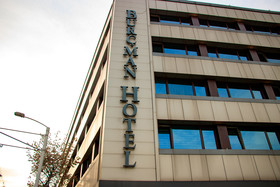 Burcman Hotel