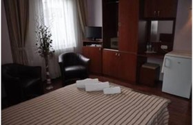 Gold City Hotel