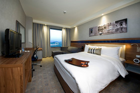 Hampton by Hilton Bursa
