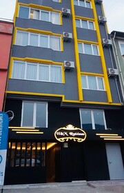 H&M Residence