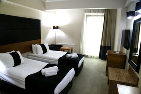 Lion City Hotel