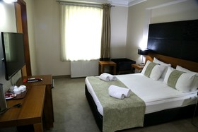 Lion City Hotel