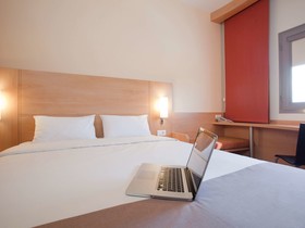 ibis Bursa