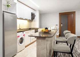 Lilium Hotel & Suites