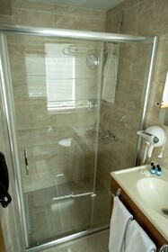 Lotus Park Hotel