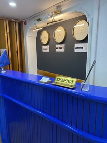 Petek Hotel