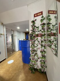 Petek Hotel