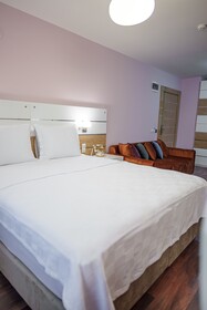 Tok Epik Hotel