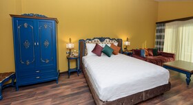 Tok Epik Hotel