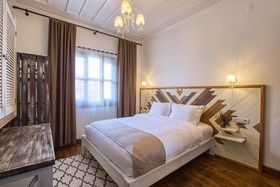 Trilye Bay C Konak