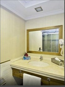 Tugcu Hotel Select