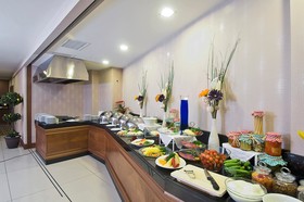 Tugcu Hotel Select