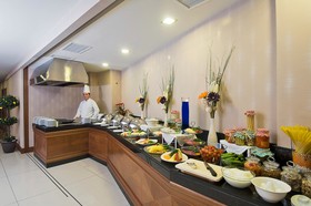 Tugcu Hotel Select