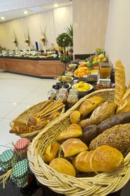 Tugcu Hotel Select