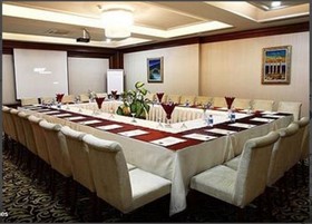 Tugcu Hotel Select