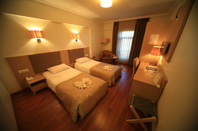 Iksir Resort Town