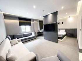 Mellday Hotel