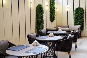 Mellday Hotel