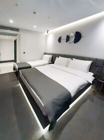 Mellday Hotel