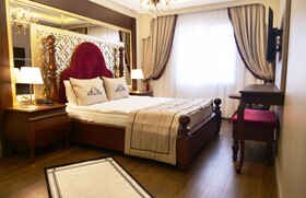 Amida Boutique Hotel