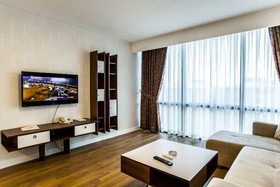 Liv Suit Hotel