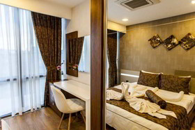 Liv Suit Hotel