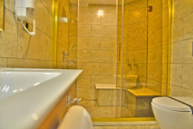 New Garden Hotel