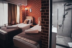 Sur Central Hotel