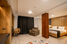 Adresin Hotel
