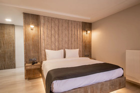 Adresin Hotel