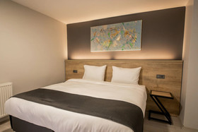 Adresin Hotel