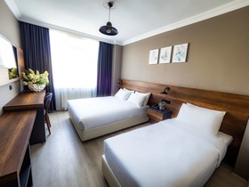 Londra Inn Hotel