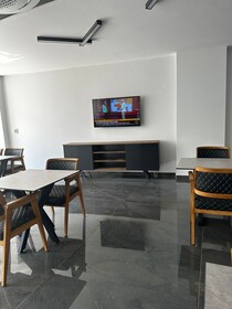 Midis Otel