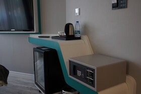 Midis Otel