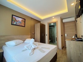 Palmiye Suites Hotel