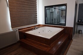 Sarper Suites & Hotel
