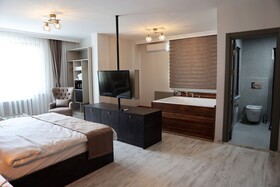 Sarper Suites & Hotel