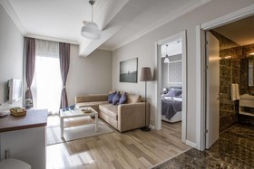 Alan Suites